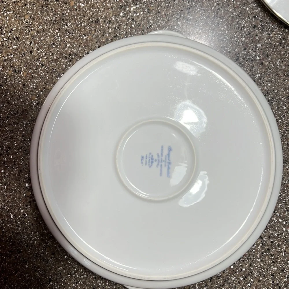 Bluets by Lenox Round Covered Vegetable Dish Discontinued Piece